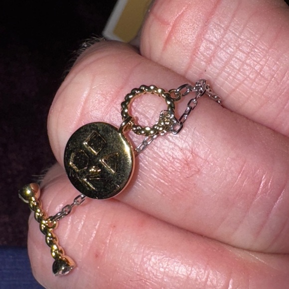 🎁PERFECT GIFT IDEA  🎁 SWAROVSKI Pisces Zodiac II necklace with emerald crystal. - Picture 11 of 15